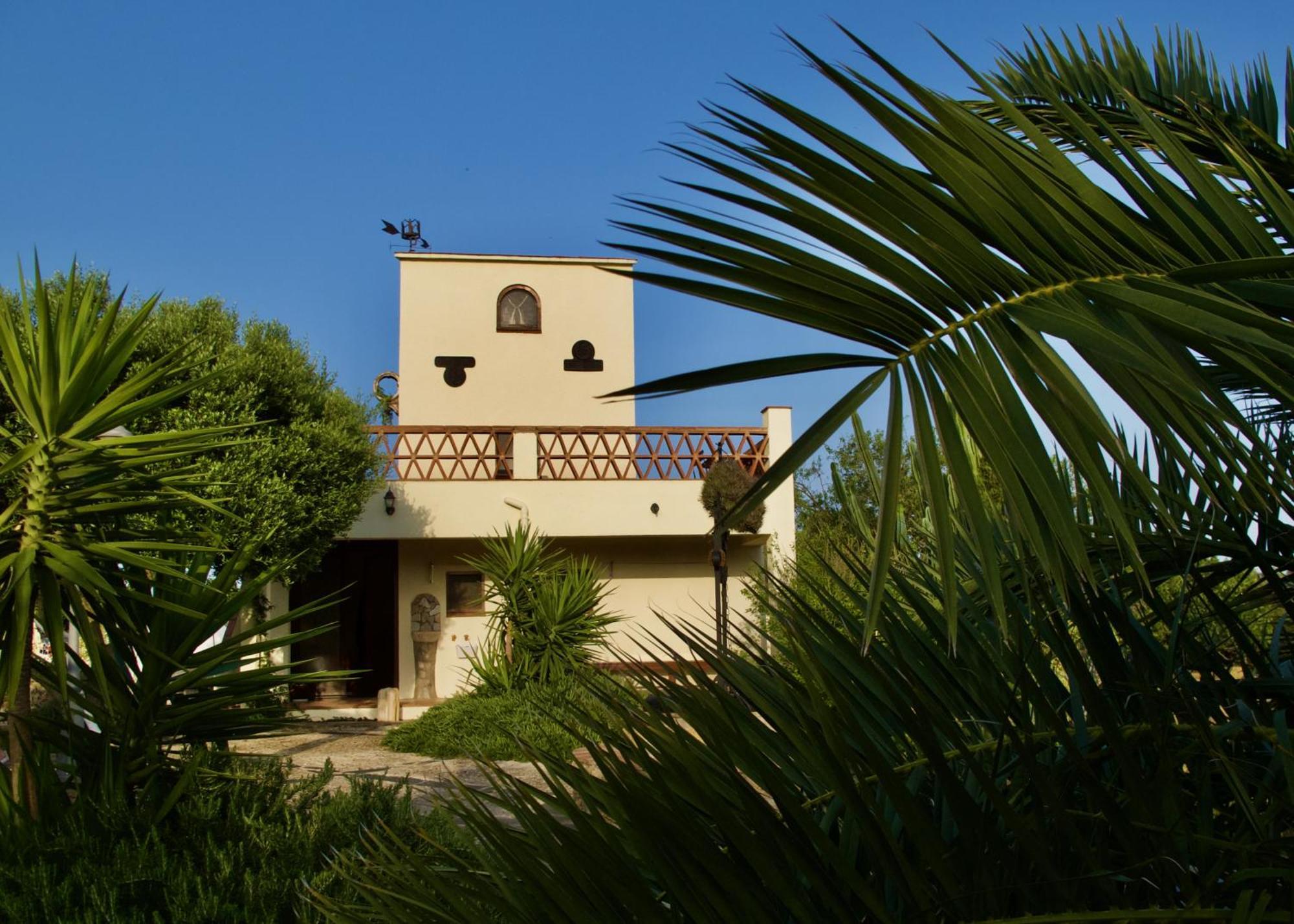 Torre Costa Brava Apartment Garrigas Exterior photo